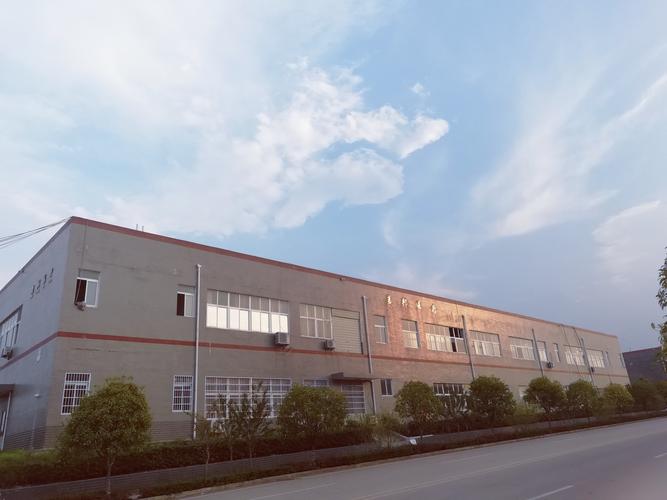 武汉厂房选址与企业网站建设 数字化浪潮下的双重动能